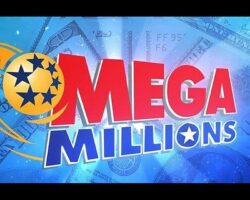 Megapays™ pays player Mega Millions