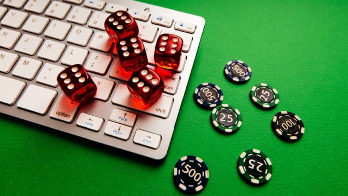 What makes online gambling so special?